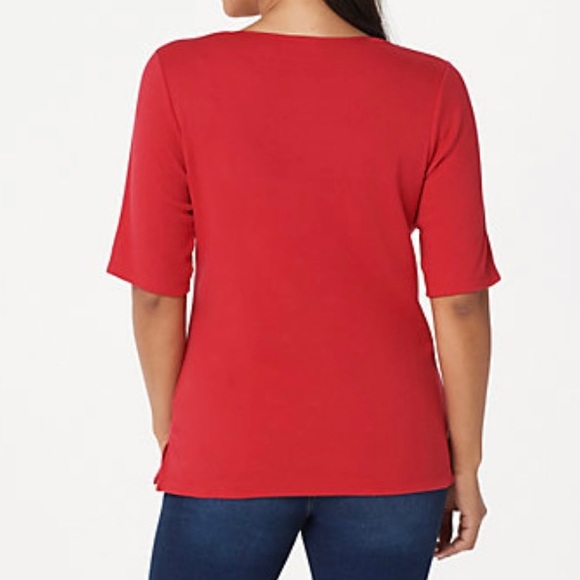 Quacker Factory 2X scallop neck flower embroidered Top - Picture 3 of 10